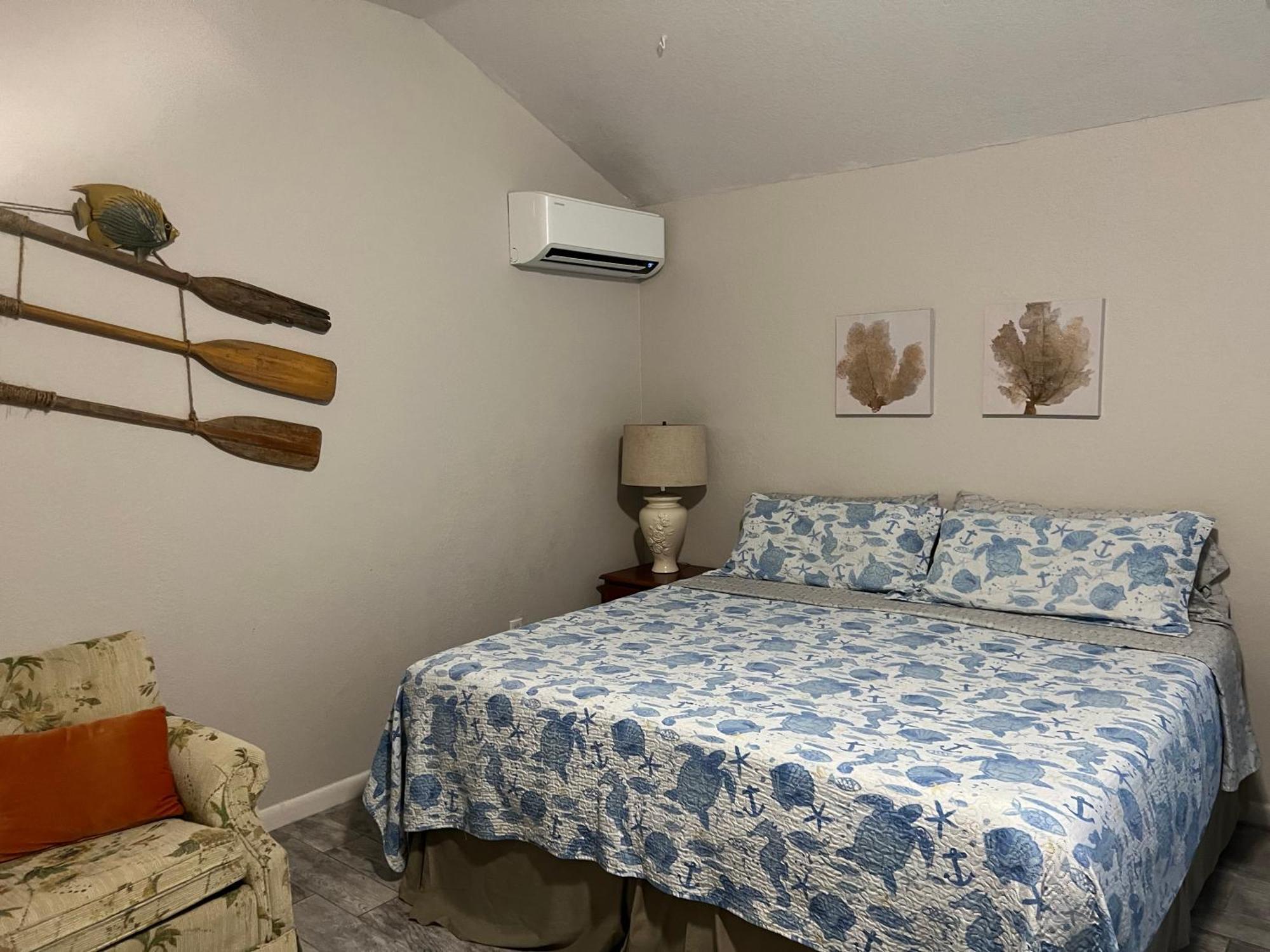 Nature Coast Inn & Cottages Inglis Екстер'єр фото