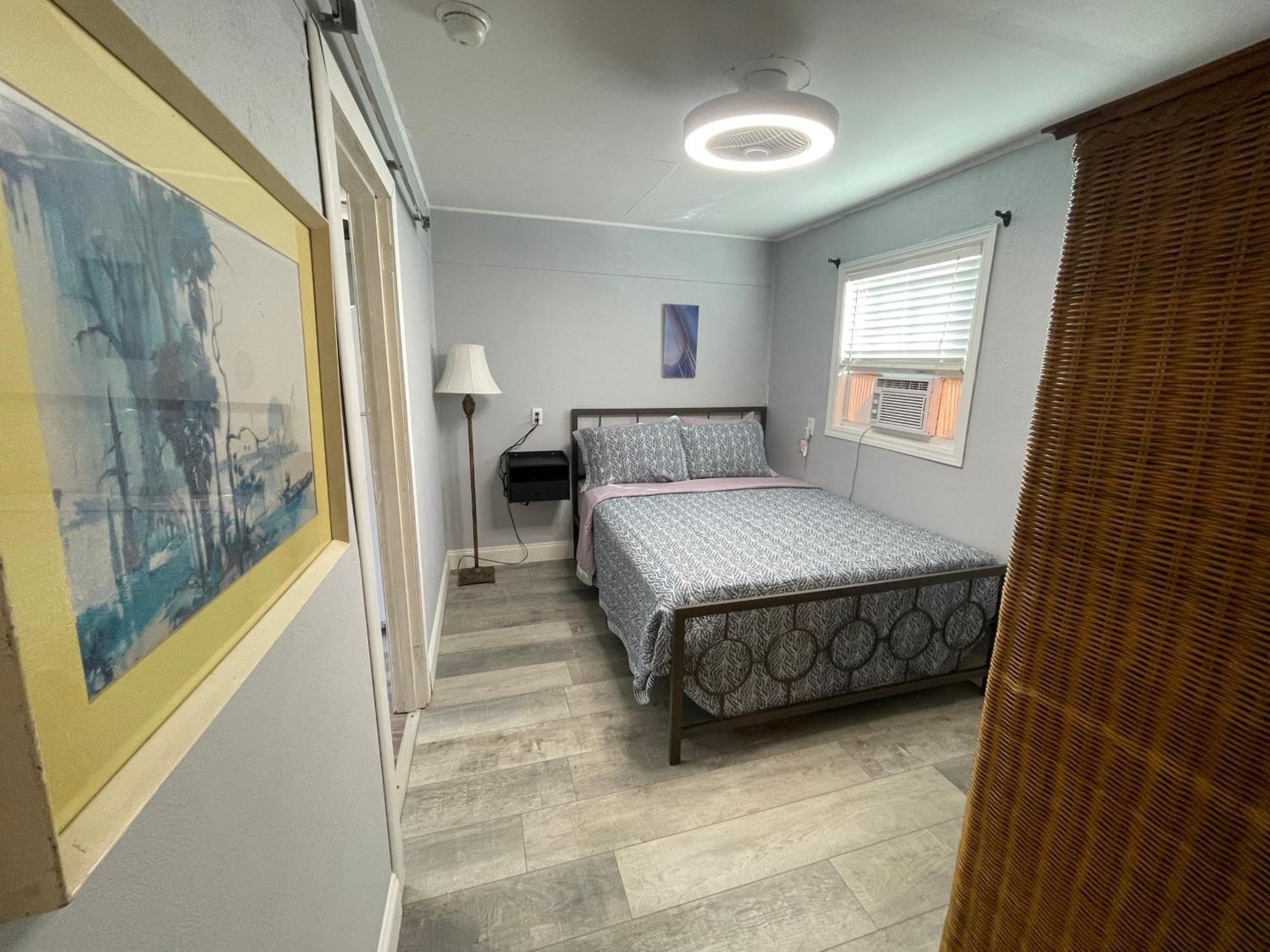 Nature Coast Inn & Cottages Inglis Екстер'єр фото